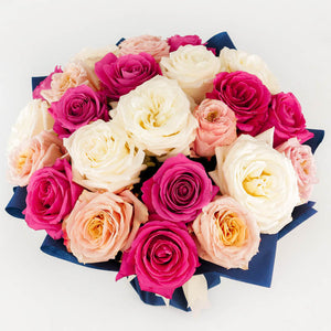 Букет от 25 цветни рози No. 101 - Букет от 25 цветни рози от свежи цветя, доставка в София, снимка 2