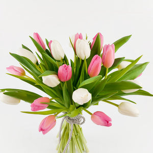 Бели и розови лалета No. 079 - Красив букет цветя: Бели и розови лалета, доставка в София, снимка 2