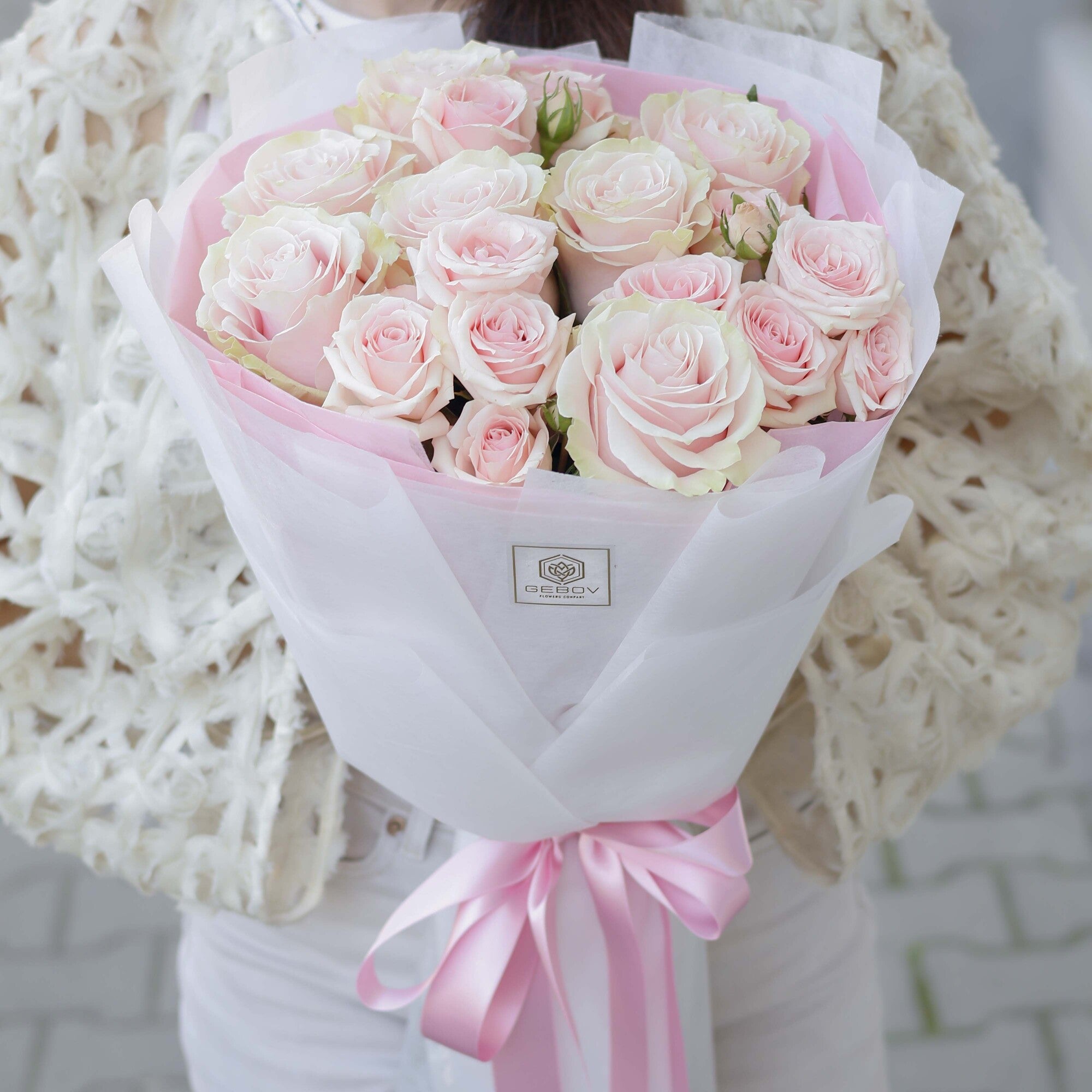 Букет Флер No. 311 - Открийте съвършенството с букета „Флер“, доставка в София