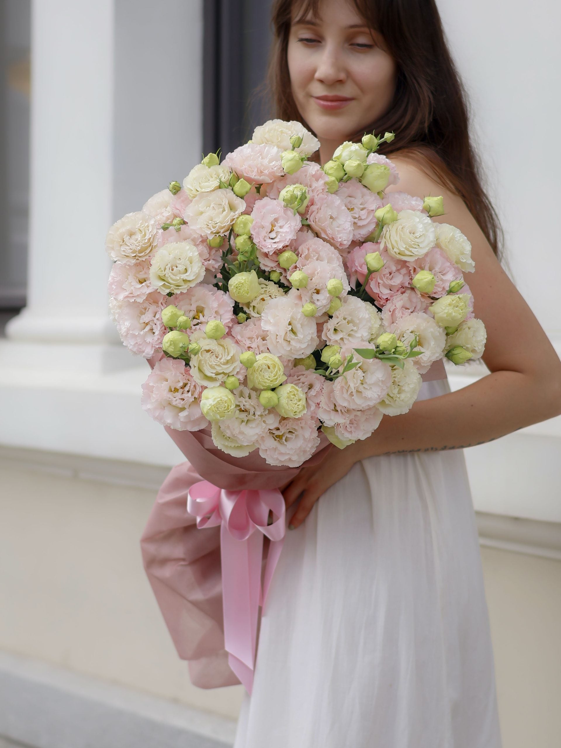 Букет от розови еустоми No. 318 - Букет от розови еустоми от свежи цветя, доставка в София, снимка 2