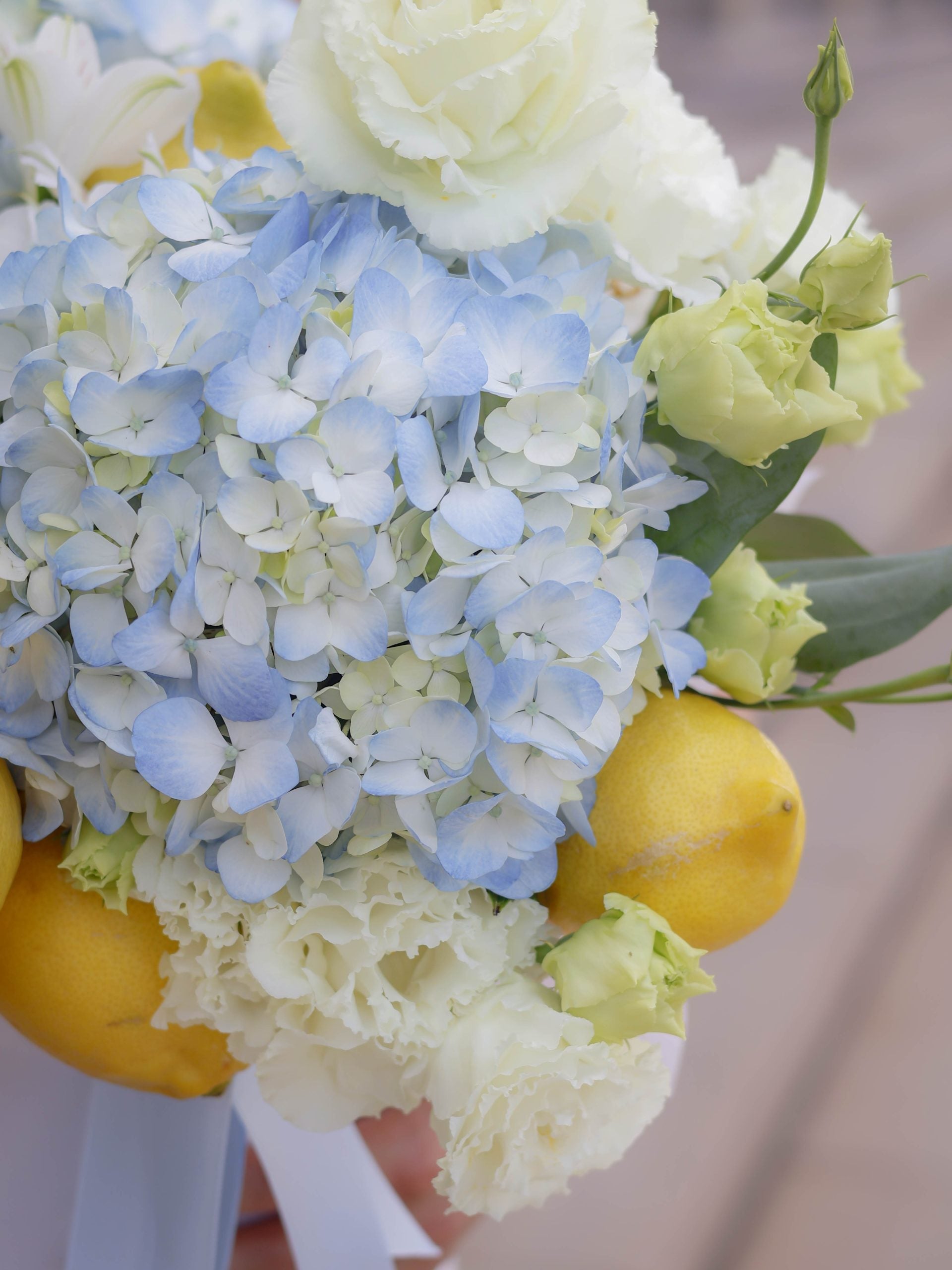 Кутия Капри No. 322 - Кутия Капри в елегантна цветна аранжировка, доставка в София, снимка 4