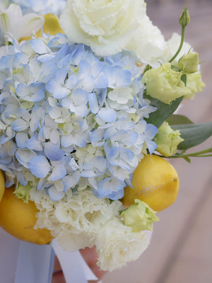 Кутия Капри No. 322 - Кутия Капри в елегантна цветна аранжировка, доставка в София, снимка 4