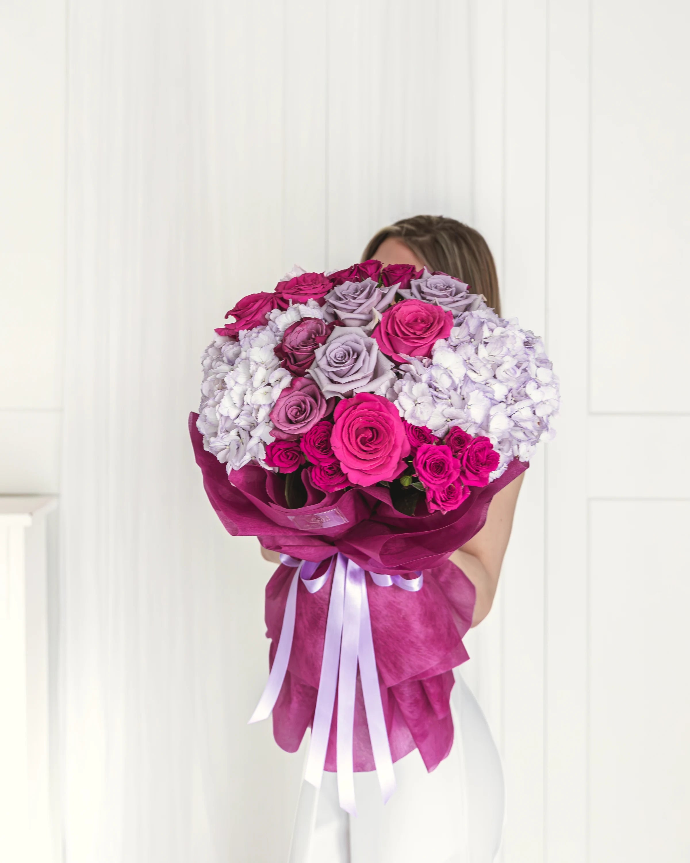 Букет с розови рози Céleste от GEBOV Flowers, снимка 1