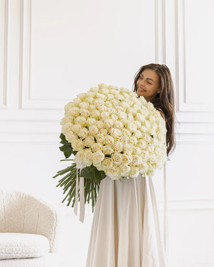 Букет от 101–201 рози Mondial Classic No. 470 от GEBOV Flowers — снимка 2