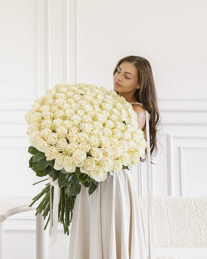 Букет от 101–201 рози Mondial Classic No. 470 от GEBOV Flowers — снимка 6