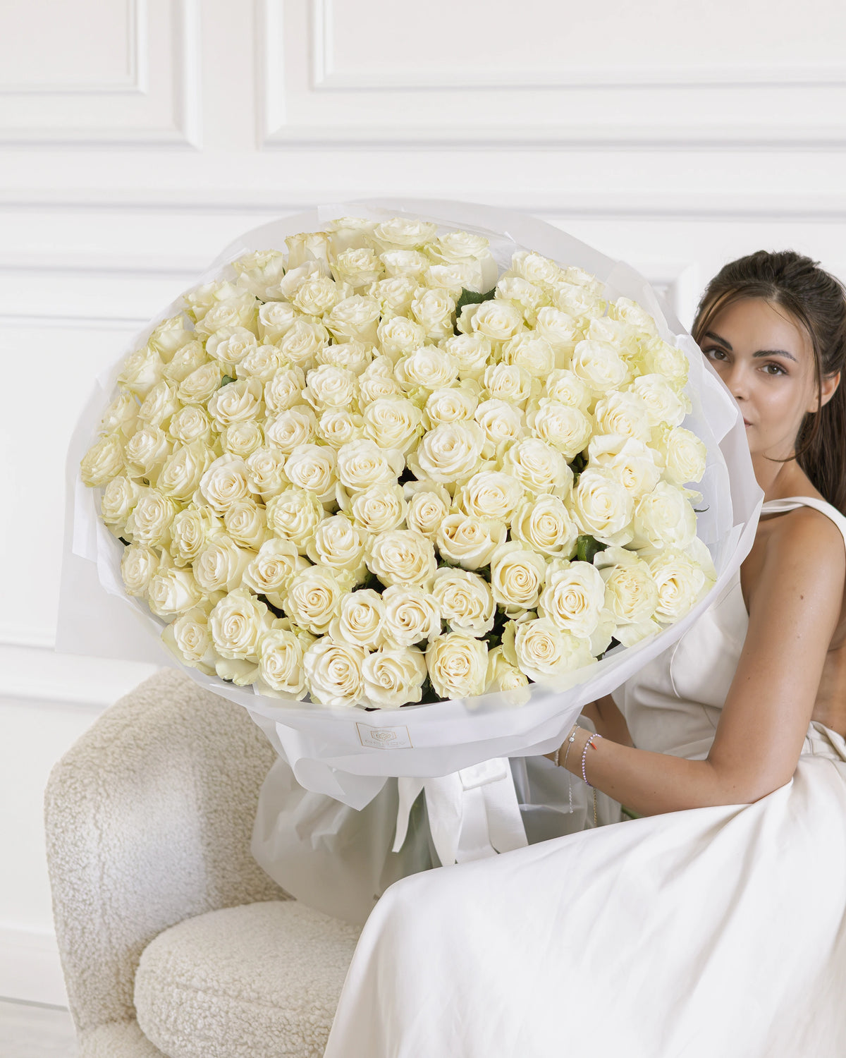 Букет от 101–501 рози Mondial Deluxe No. 478 от GEBOV Flowers — снимка 3