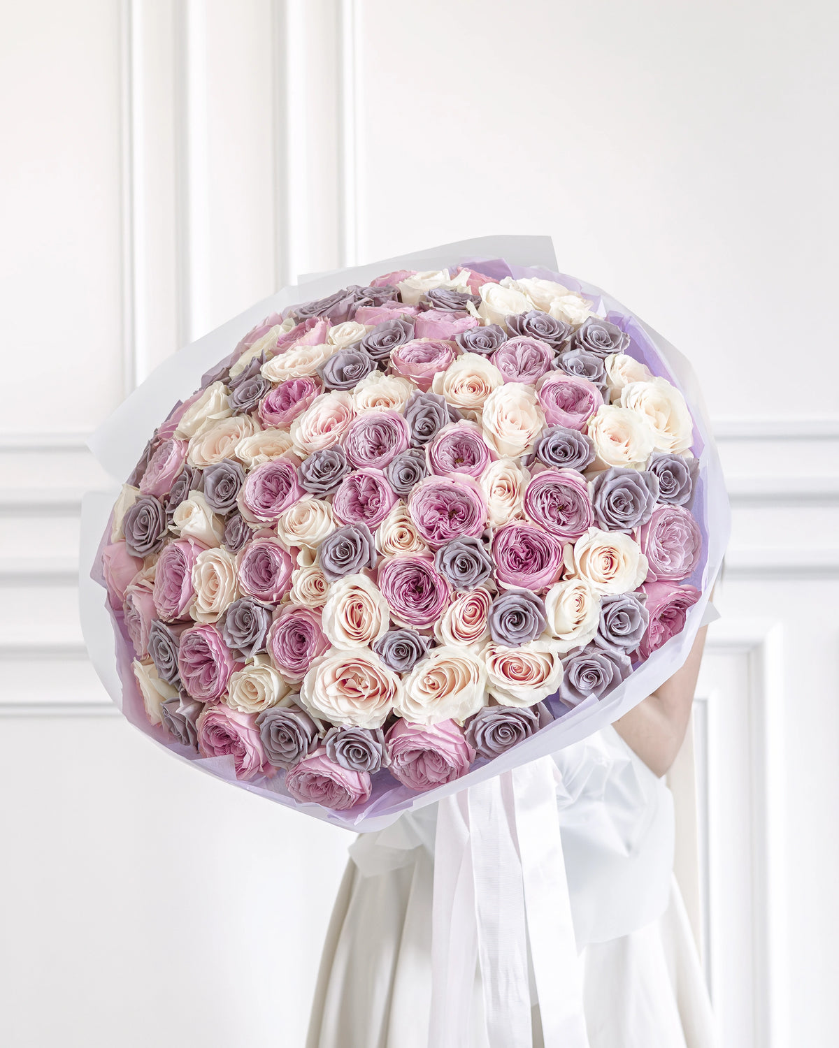 Букет от 101–501 рози Viola Deluxe No. 483 от GEBOV Flowers — снимка 2
