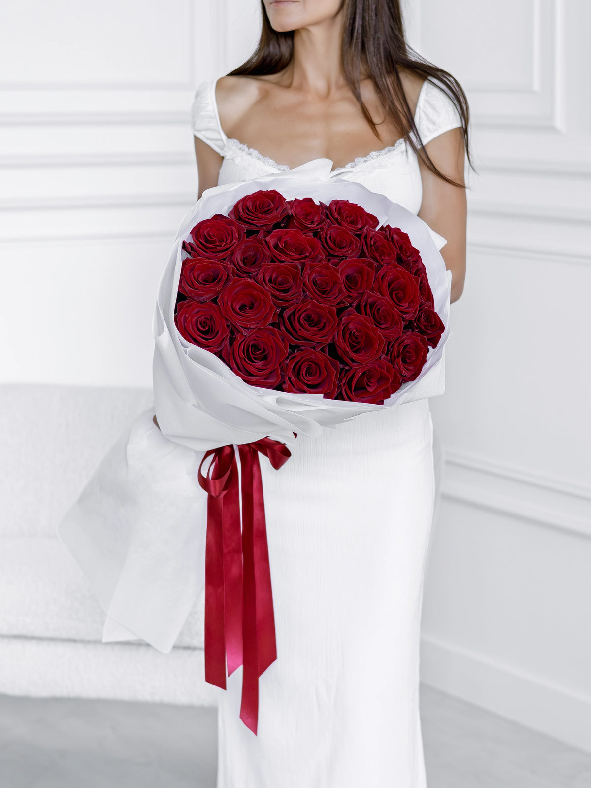 Букет Explorer White Timeless No. 499 от GEBOV Flowers — снимка 2