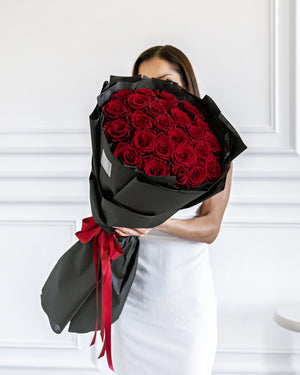 Букет Explorer Black Timeless No. 505 от GEBOV Flowers — снимка 4