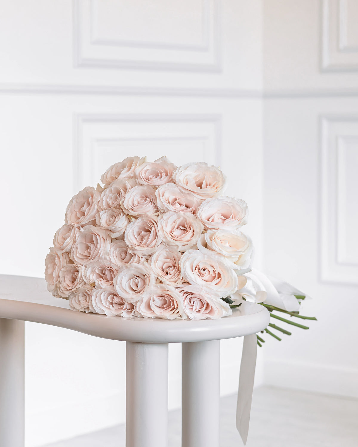 Букет Fancy Dreams Classic No. 514 от GEBOV Flowers — снимка 3