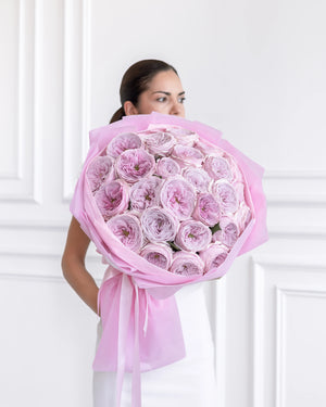 Букет Peonykiss Timeless No. 517 от GEBOV Flowers — снимка 2