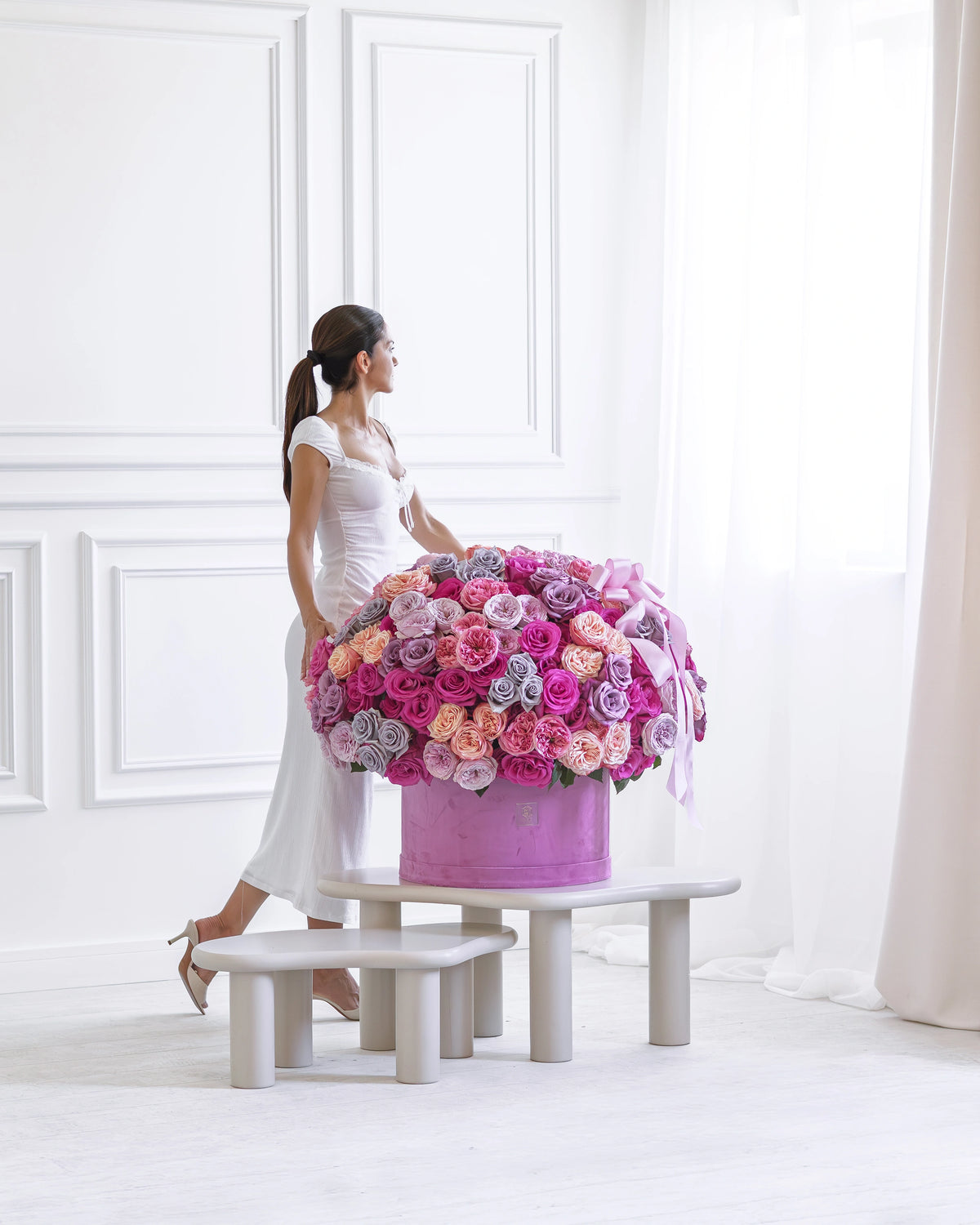 Кутия със 101–201 рози Vogue Deluxe No. 551 от GEBOV Flowers