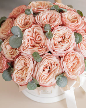 Кутия Kahala Timeless No. 562 от GEBOV Flowers — снимка 4