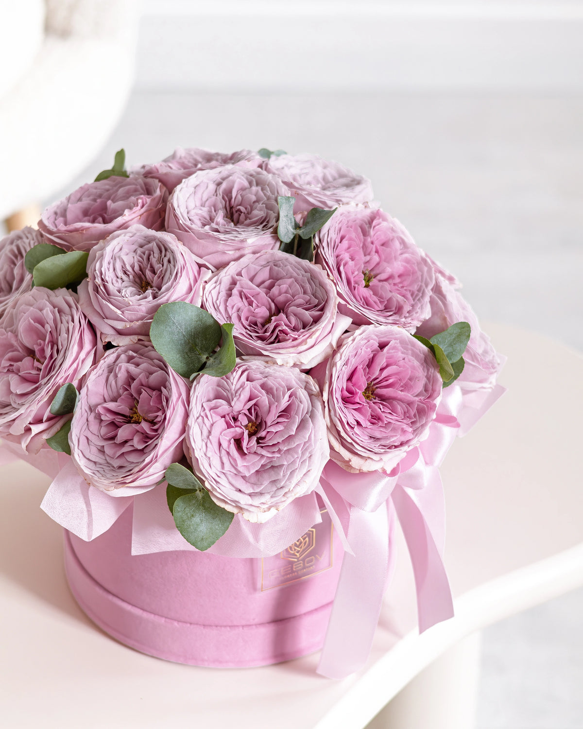 Кутия Peonykiss Timeless No. 563 от GEBOV Flowers — снимка 4