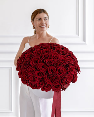 Кутия Love on Top Deluxe No. 568 от GEBOV Flowers — снимка 3
