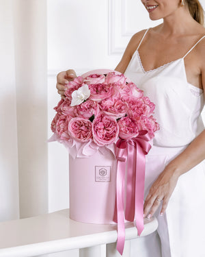 Кутия Pink X-pression Signature No. 570 от GEBOV Flowers — снимка 3
