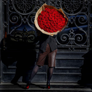 Букет с 51 червени рози Nо. 288 - Уникален подарък за най-специалната жена – букет с 51 червени рози, доставка в София